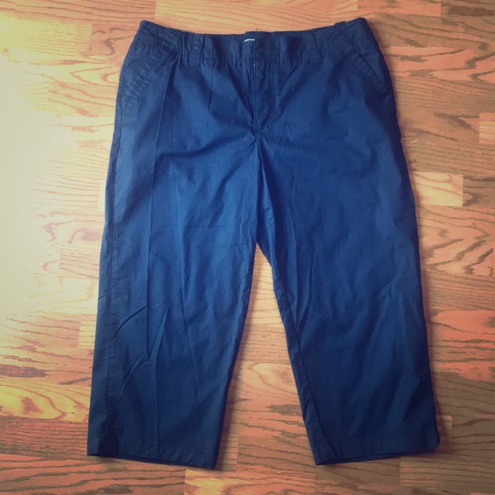 Duck Head Navy Capris